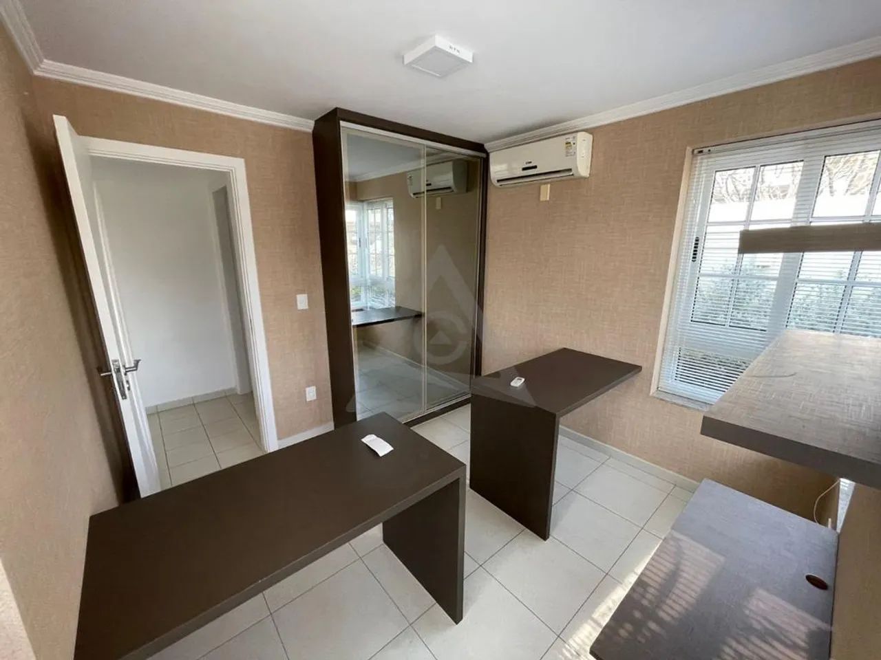 Casa à venda em Campinas, Loteamento Alphaville Campinas, com 4 suítes, com 454 m² - Foto 5