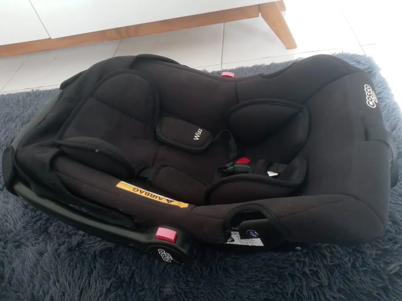 Bebê conforto e cercadinho