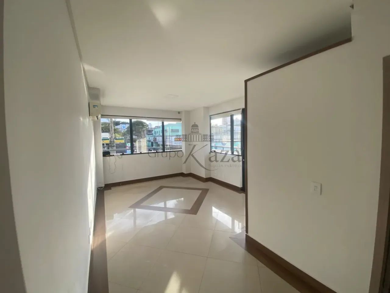 Oportunidade - Sala Comercial - Jardim São Dimas - Comercial Eco Tower - 44m²