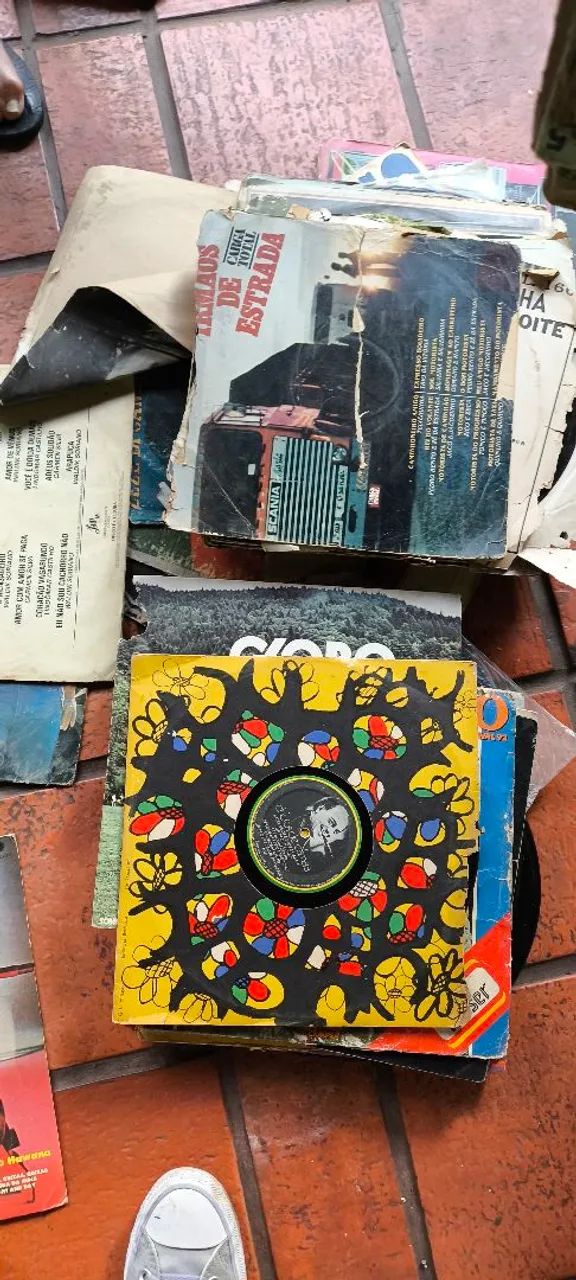Lote de discos de vinil antigos - Foto 4