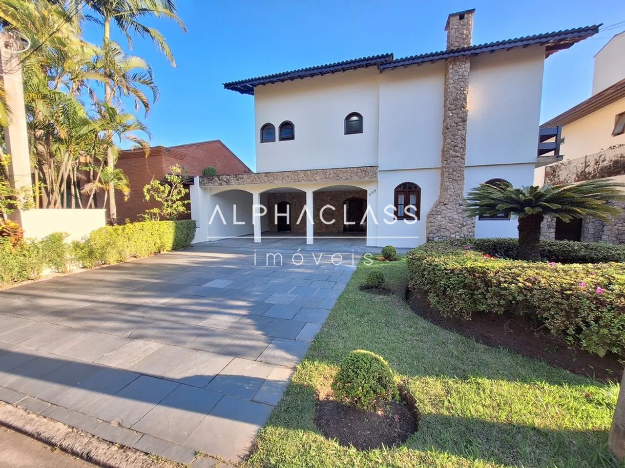 Alugo casa em Alphaville - Residencial 02