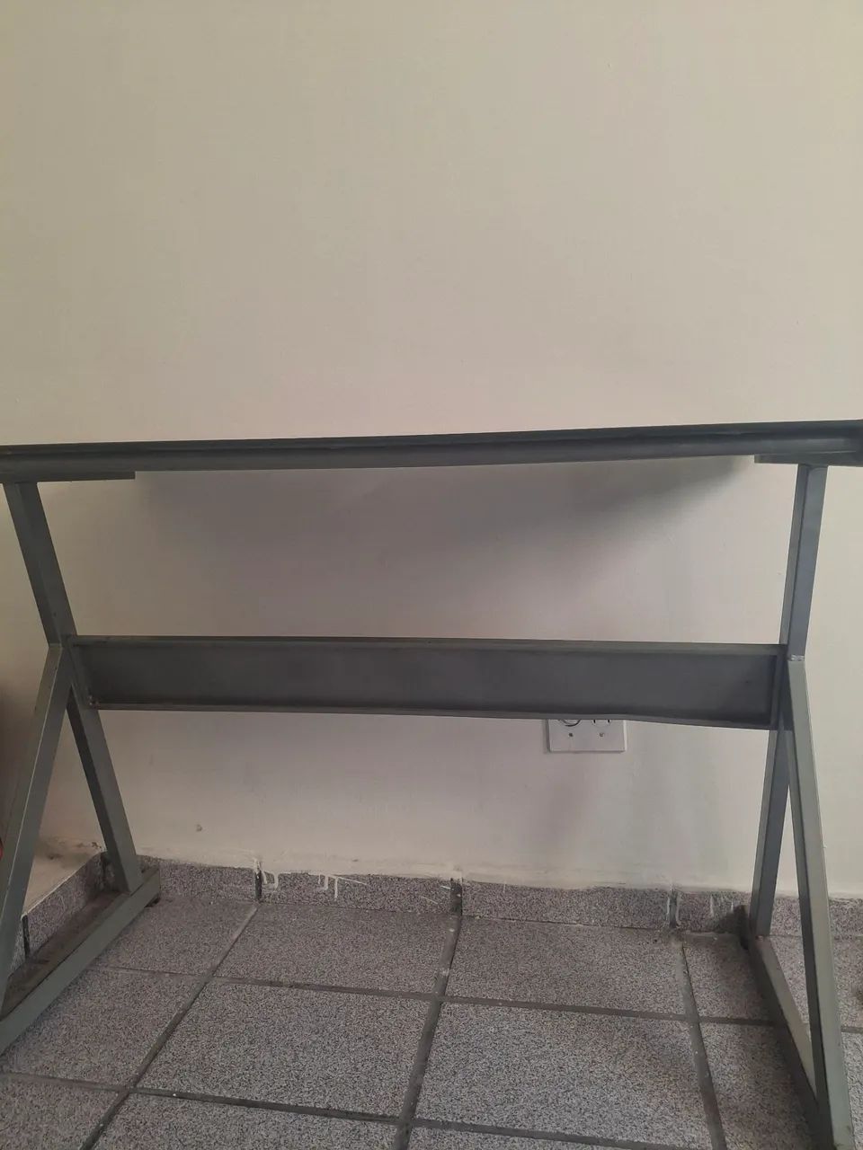 Mesa de escritório de vidro  - Foto 4