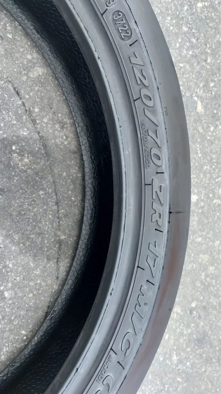 Pneus de cbr 600 rr - Peças para motos - Jardim Vale das Virtudes