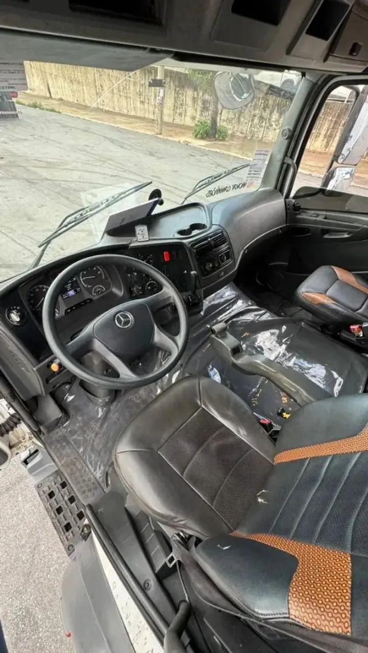 Modelo MB Axor - Foto 5