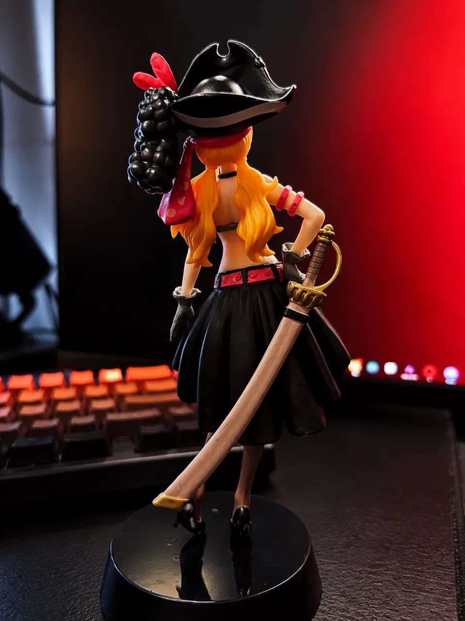 Action Figure Nami - One Piece - NOVO!  - Foto 2