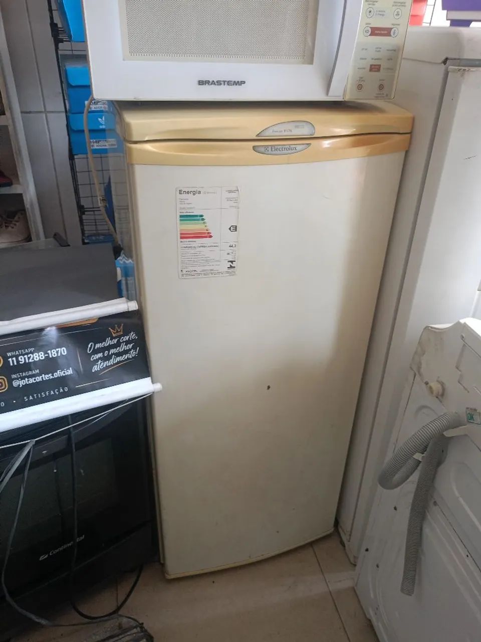 Freezer Eletrolux 170 litros 110v funcionando perfeitamente 