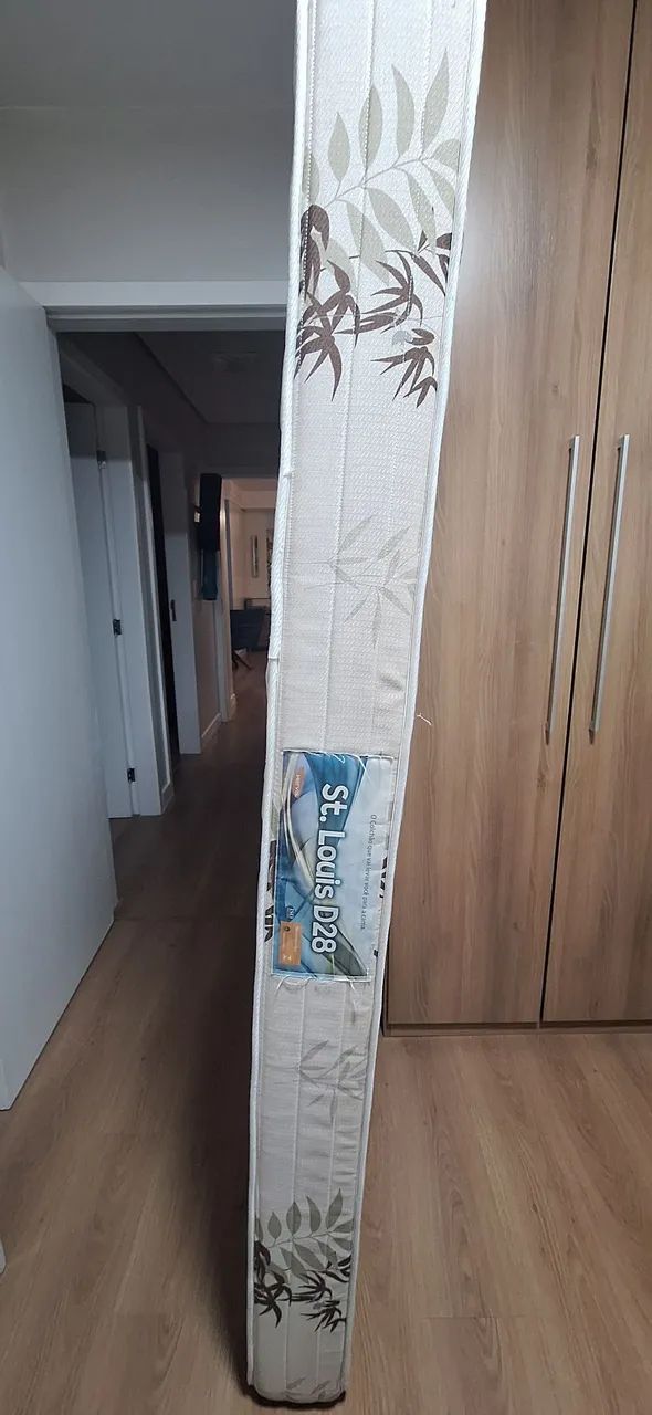 Vendo Colchão solteirão/viúva - Foto 2