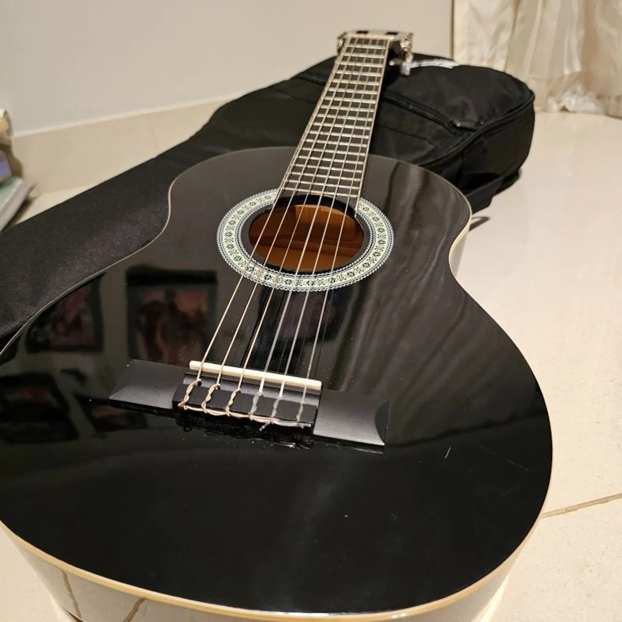 Violão infantil 