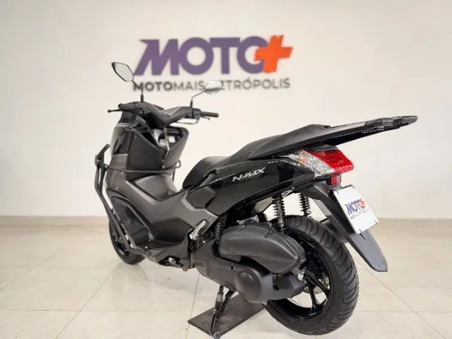 YAMAHA NMAX  - Foto 5