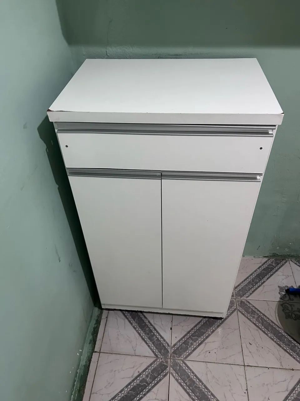 Armário Multiuso Branco com 2 Portas e Gaveta - Foto 2