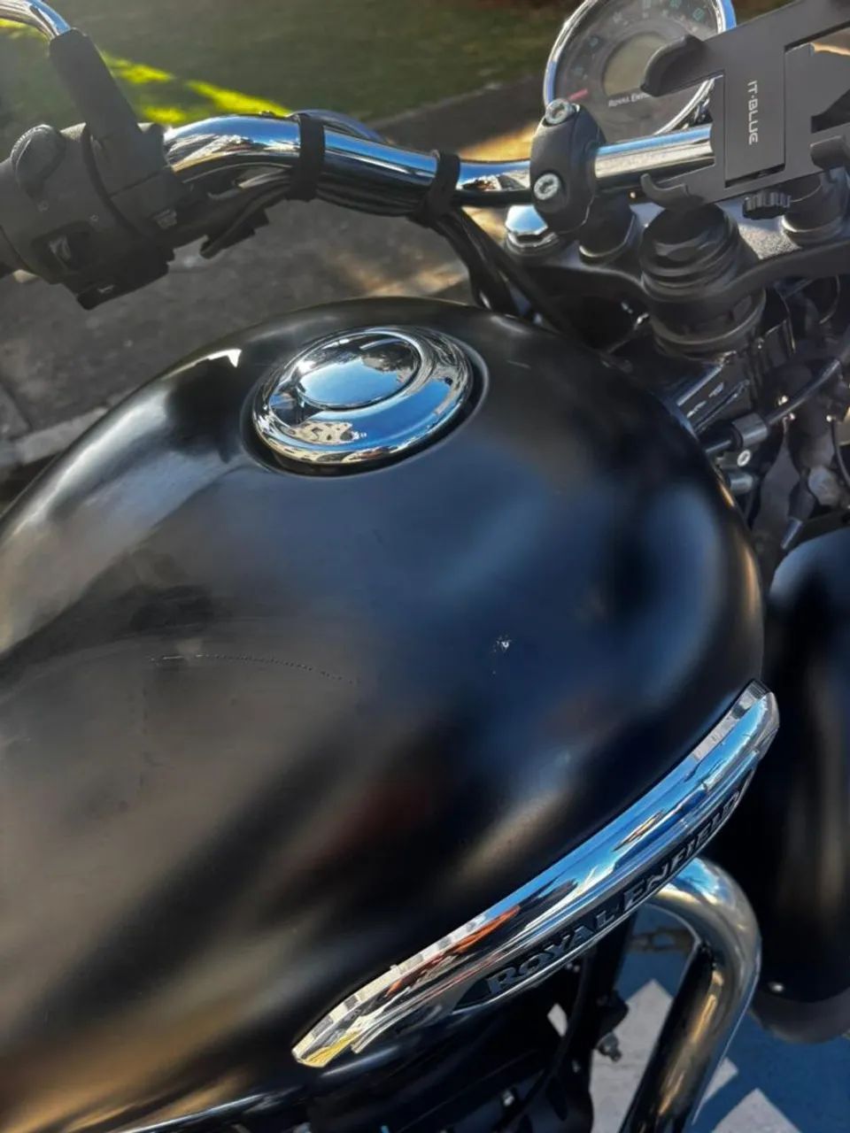 Royal Enfield Meteor 350 Stellar Black - Foto 4