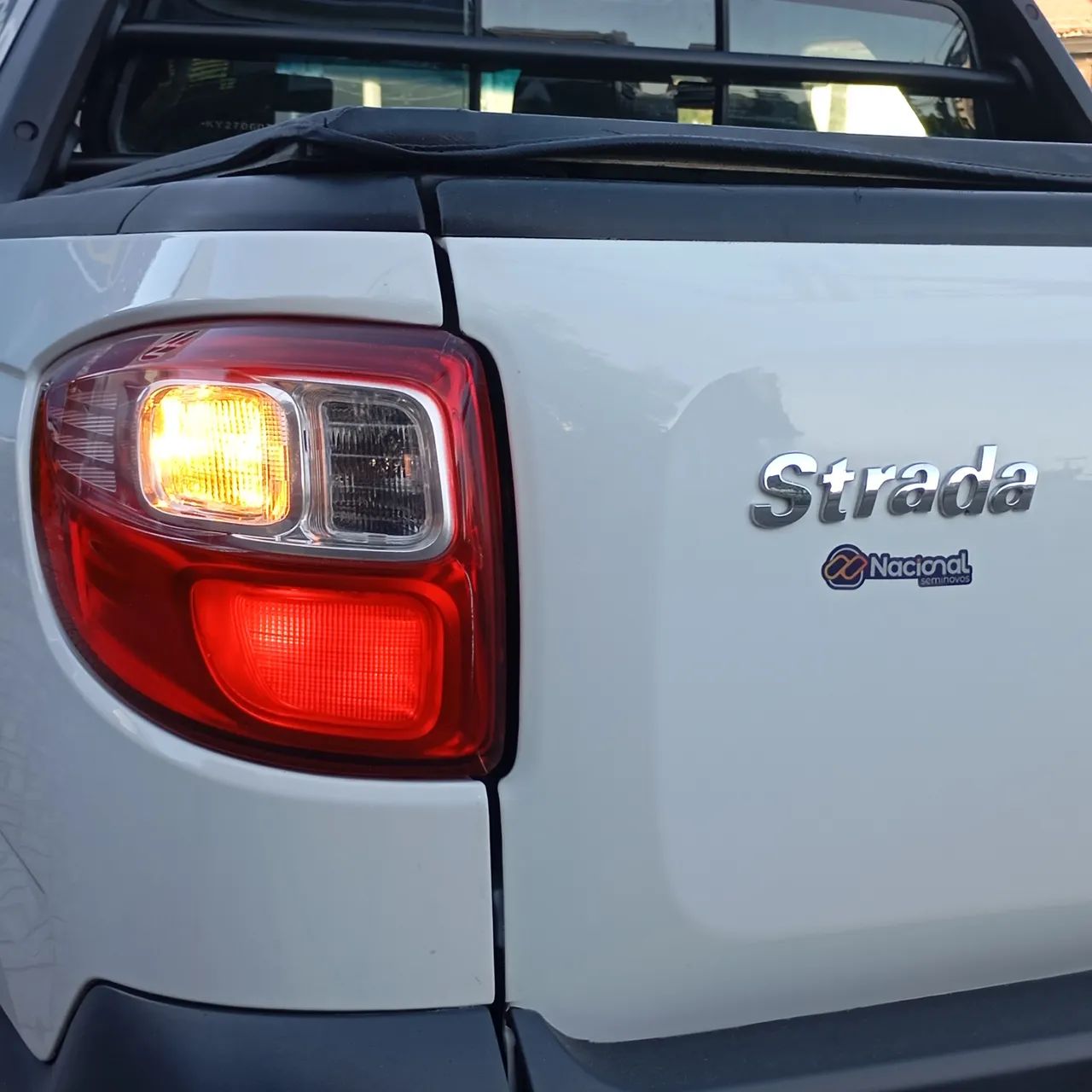 Fiat Strada Working Hard 1.4 Fire Flex 8V CD 2019 - Foto 5