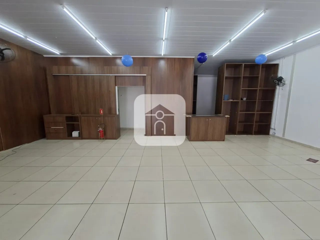Loja comercial para locação no bairro Nossa Senhora Aparecida - Foto 5