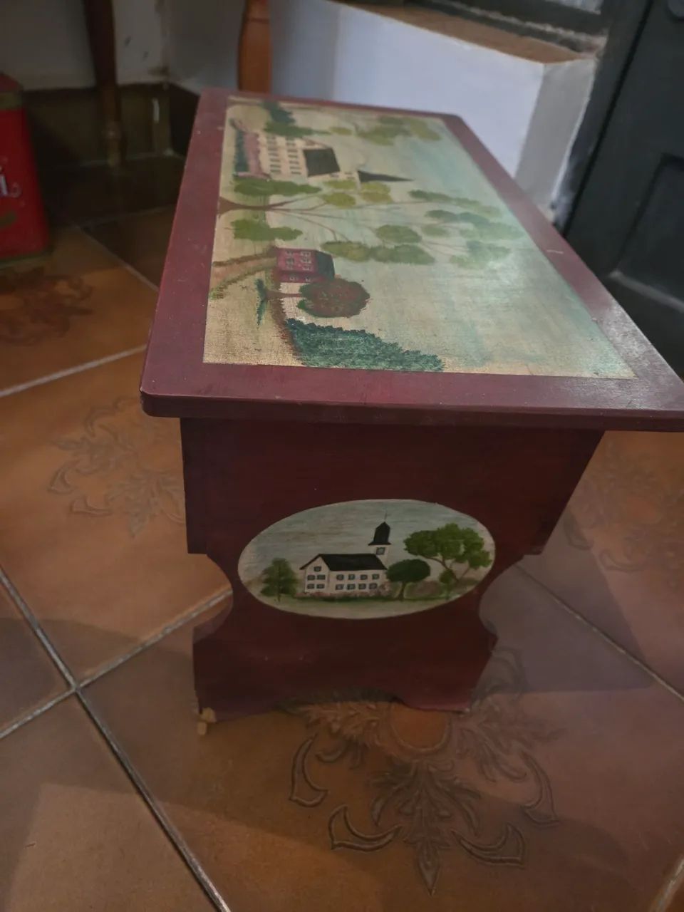 Banco pintado a mão  - Foto 2