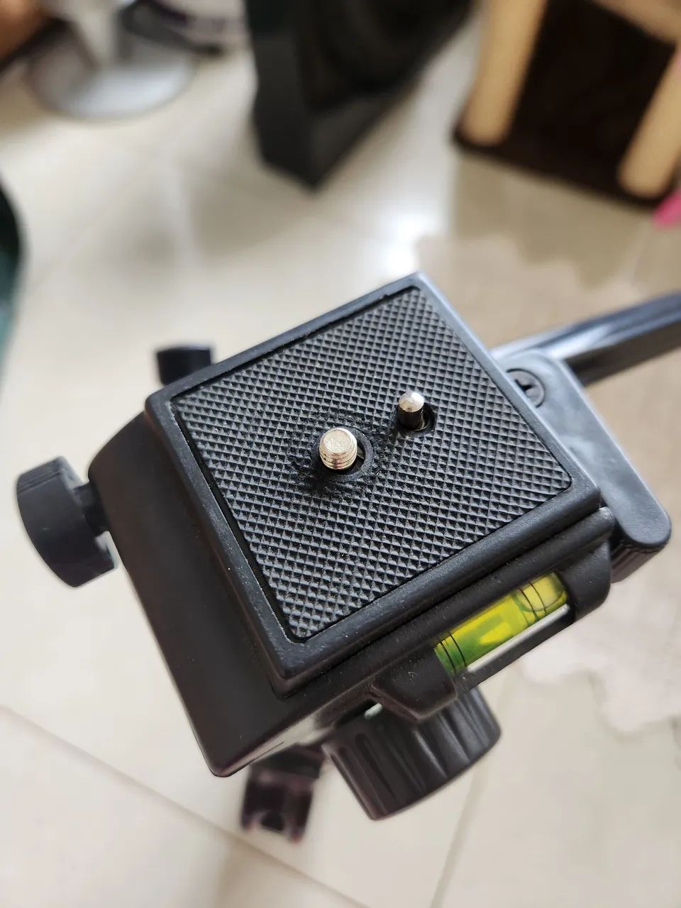 Tripé para câmera fotografica com bolsa de transporte - Foto 6