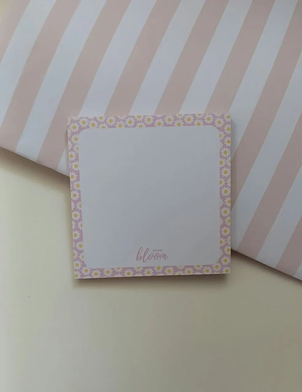 Bloco de notas margaridas  - Foto 2