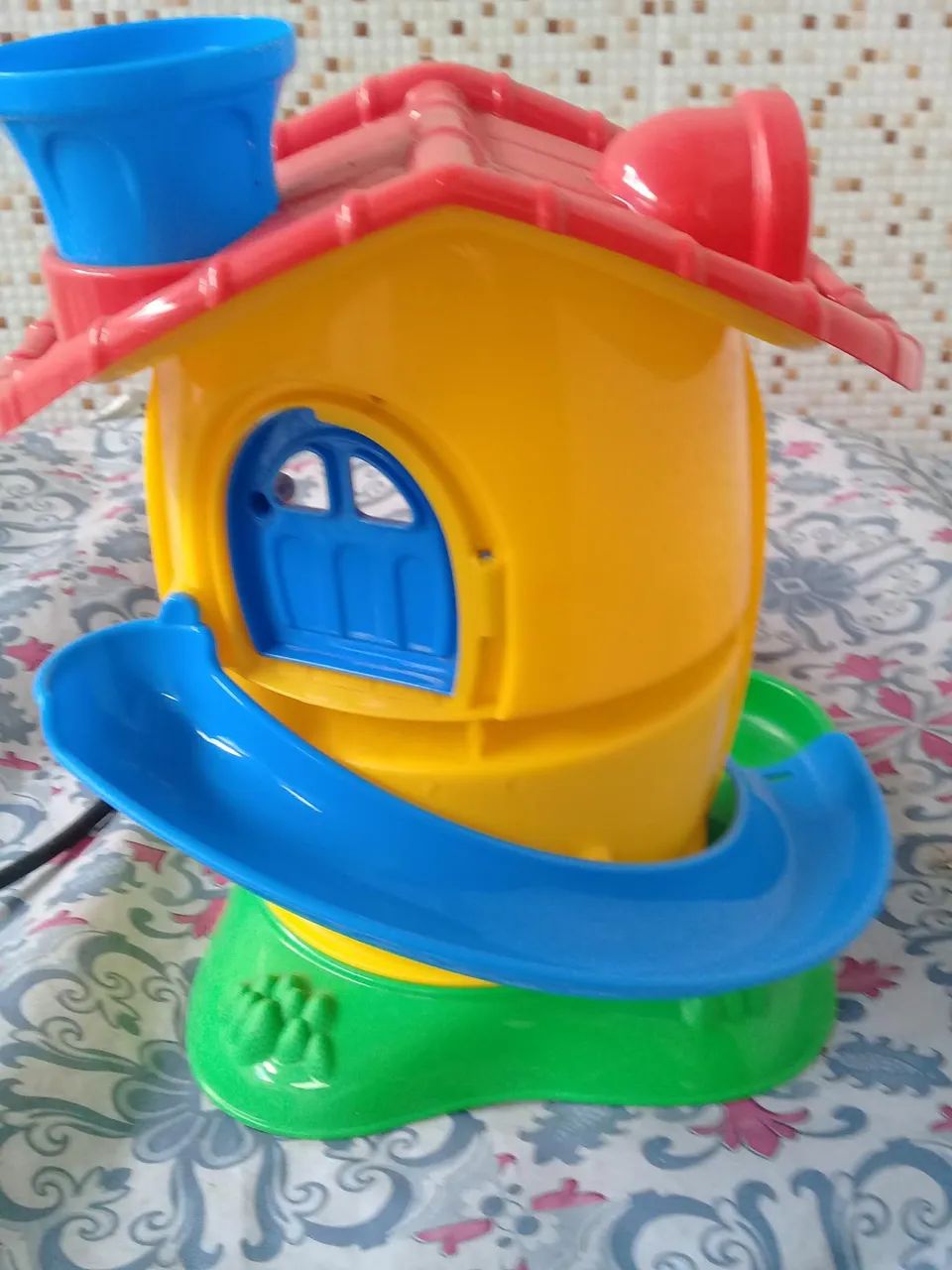 Casinha de brinquedo da Turma da Mônica - Usada e sem móveis  - Foto 2