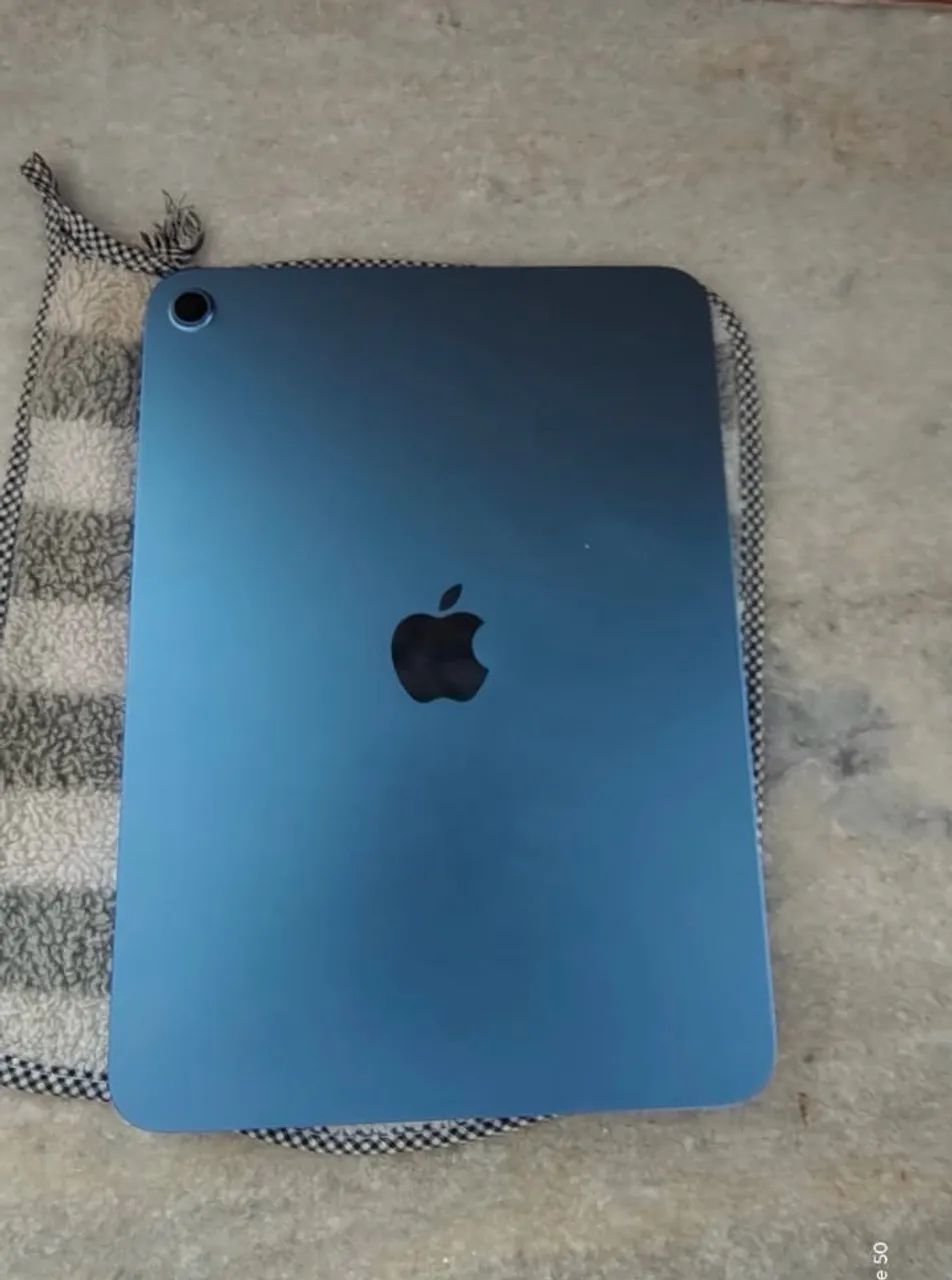IPAD A16