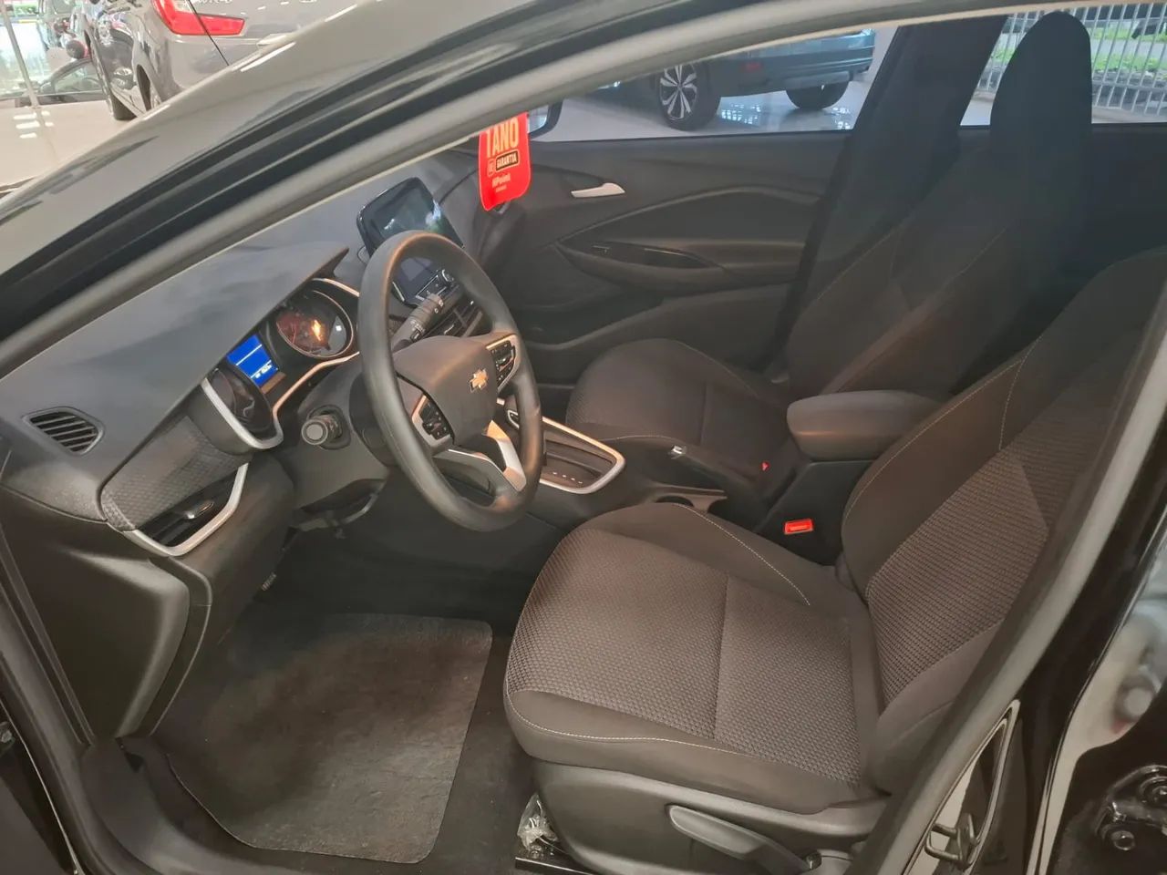 Chevrolet Onix Plus LT 1.0 12V TB Flex Aut. 4P, foto 7 de 13
