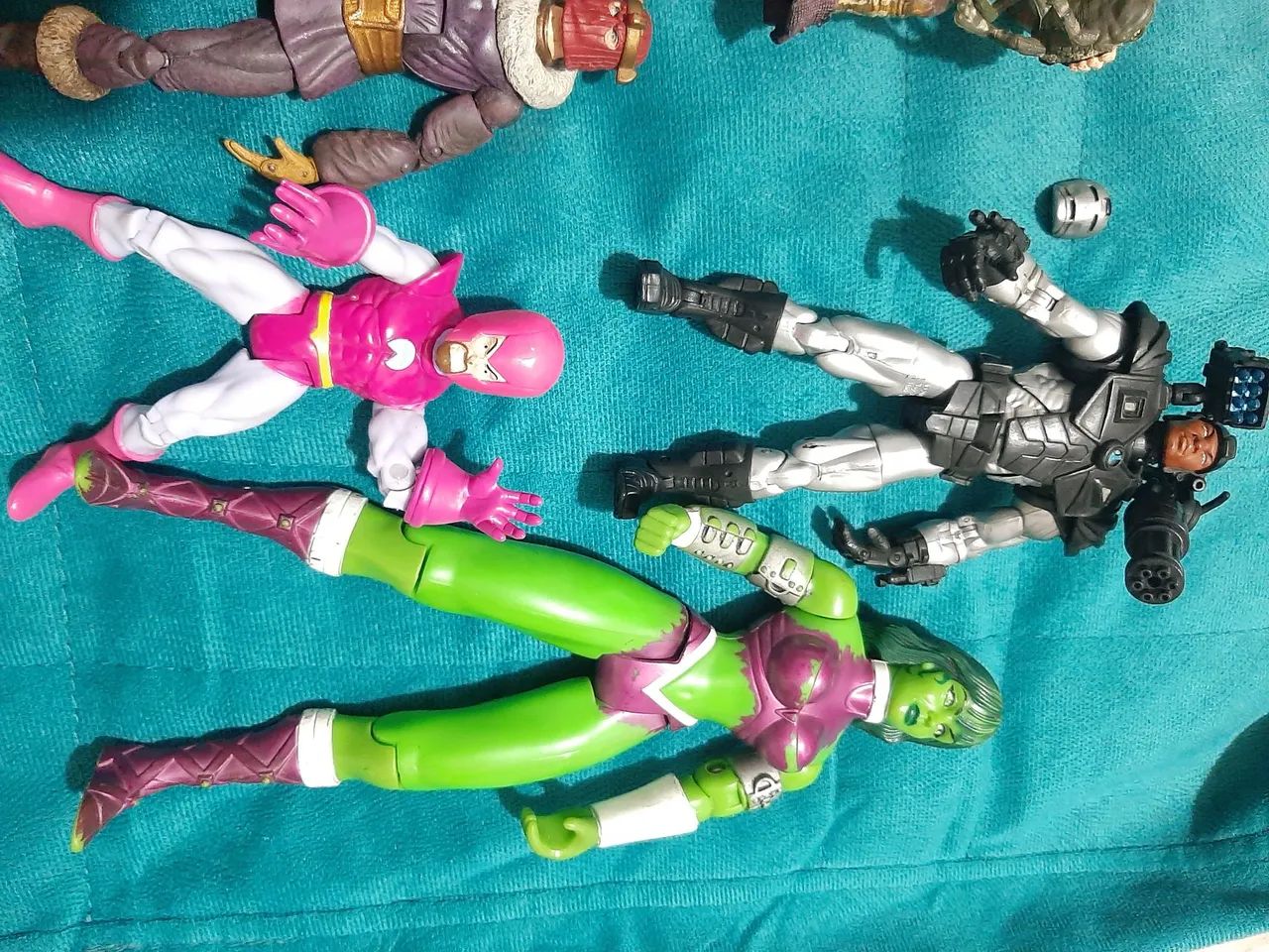 Lote bonecos Marvel legends Toy biz antigos - Foto 2