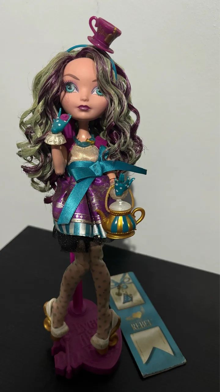 Ever After High - Madeline W1