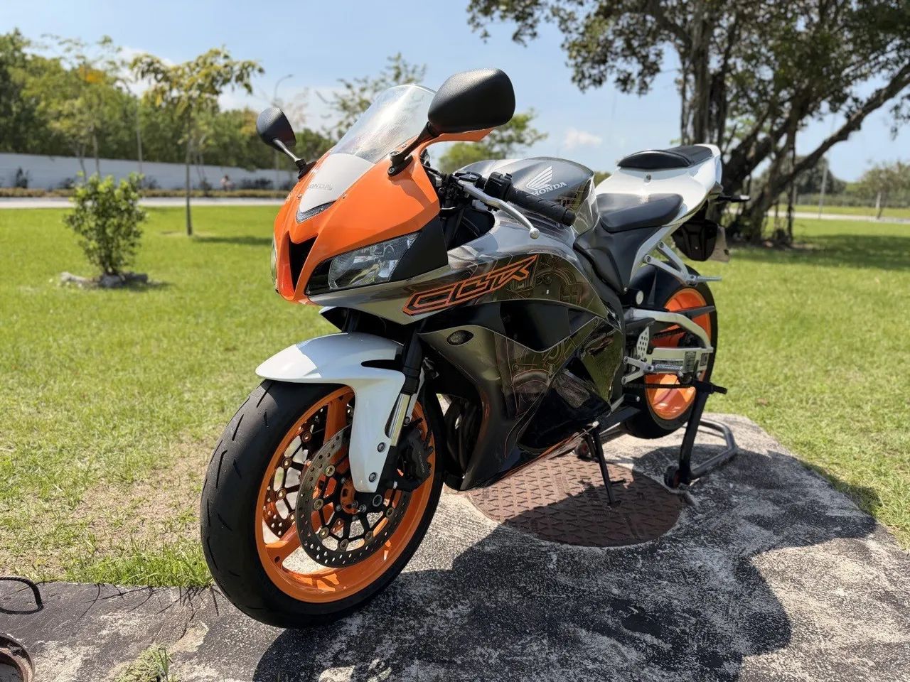 Honda Cbr 600rr 2011 - Foto 2