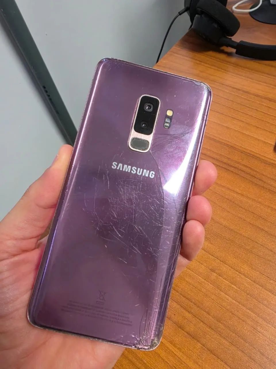 Galaxy S9 Plus - Com avarias na tela - Foto 3