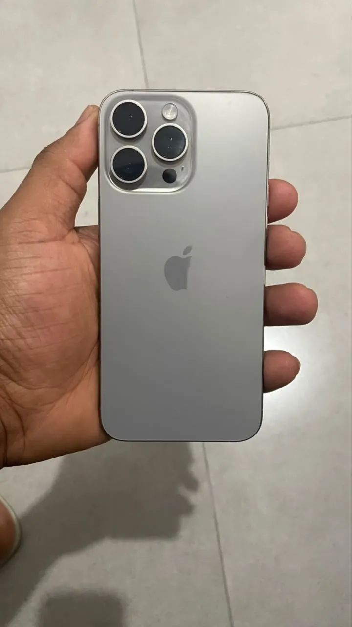 iPhone 15 pro Max 