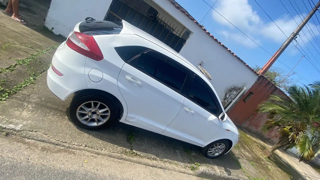 Chery Celer Hatch 1.5 16V Flex 5P 2013 - Foto 2
