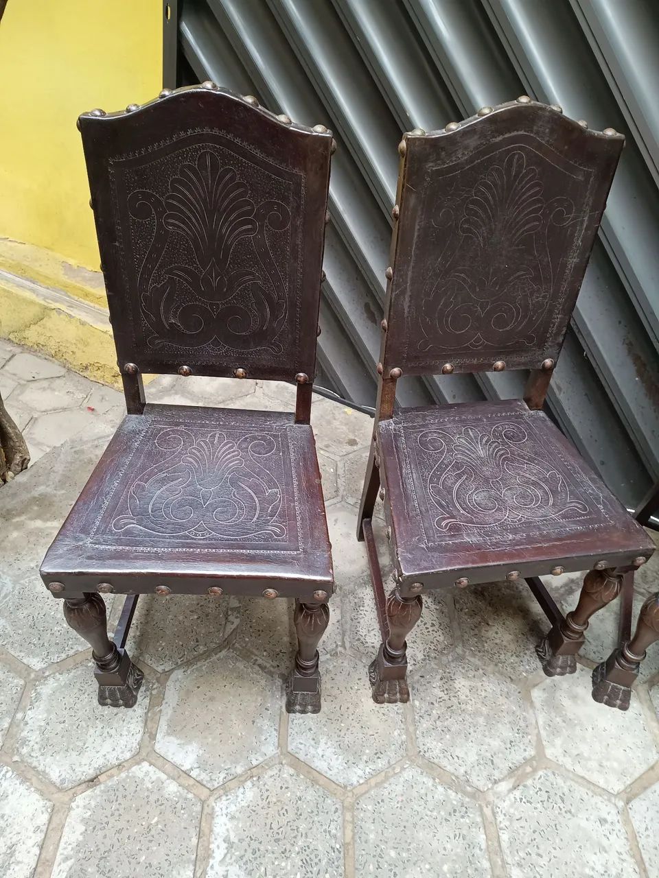Cadeiras antigas - Foto 4