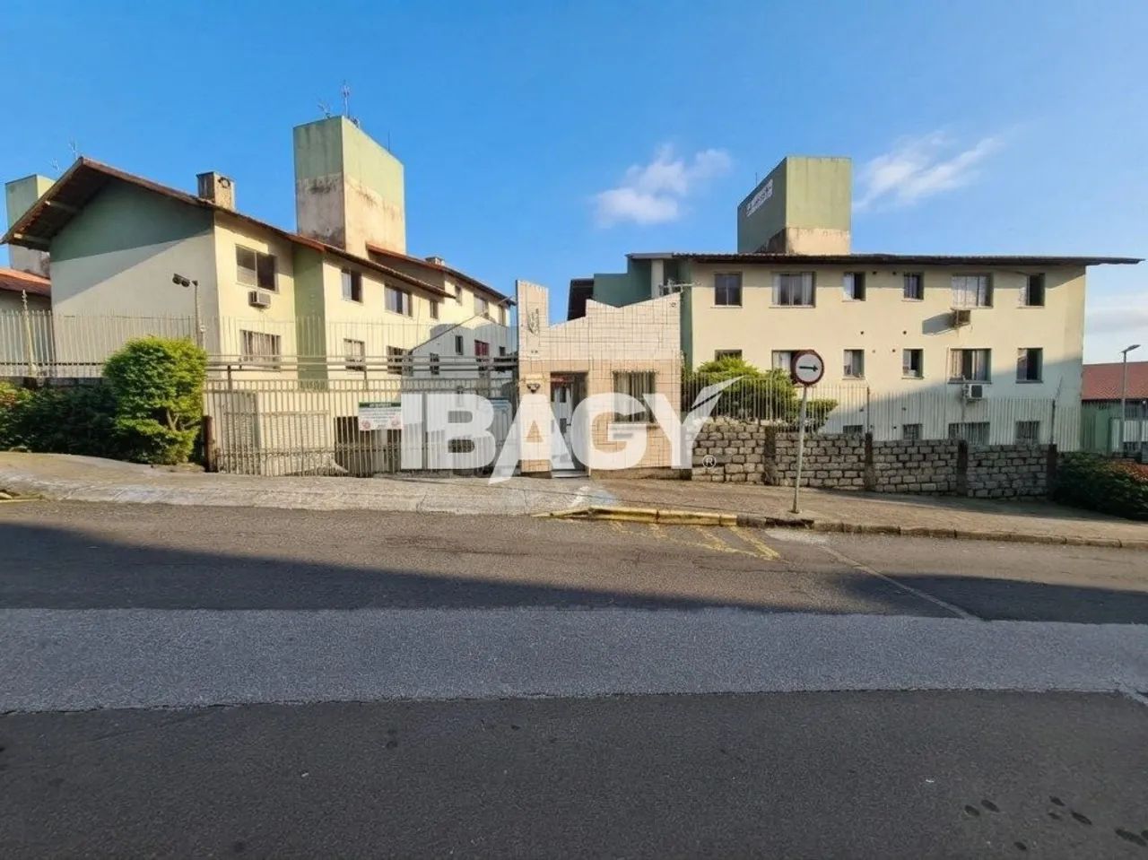 Excelente Apartamento 2 dormitório(s) em Capoeiras - Florianópolis