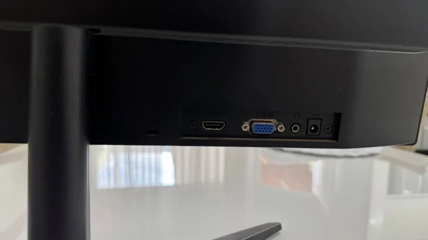 Monitor Aoc 22b1h 21.5 Full Hd (Usado) - Foto 4