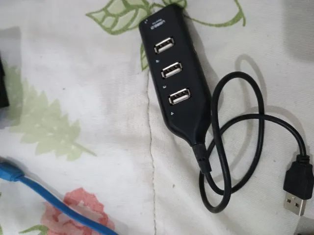 Usb Hub e Suporte Coller Notebook e Tripé (brinde) - Foto 3