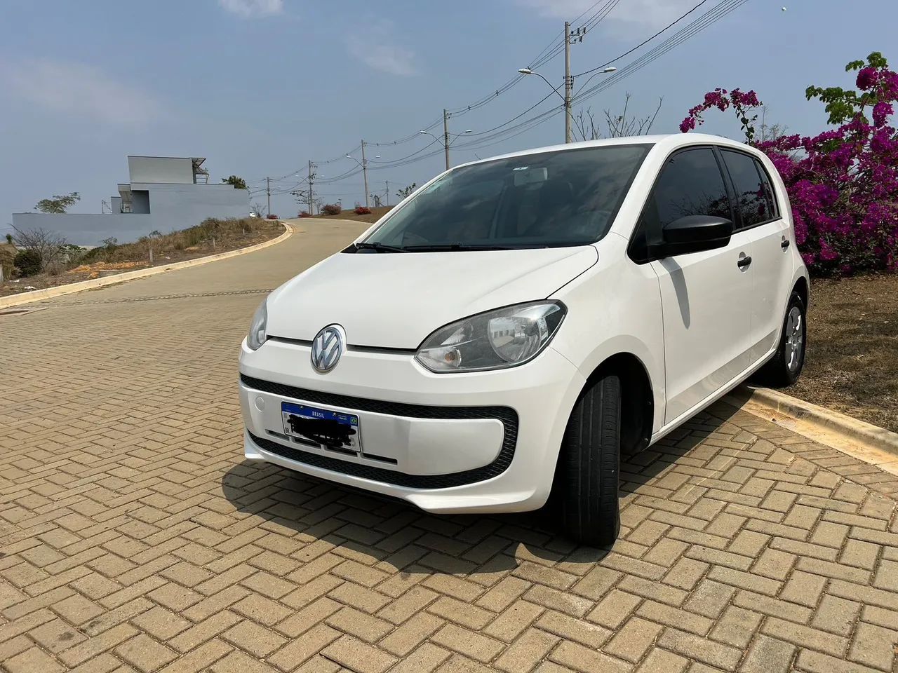 Volkswagen Up! 1.0 TOTAL FLEX 12V 5P 2016
