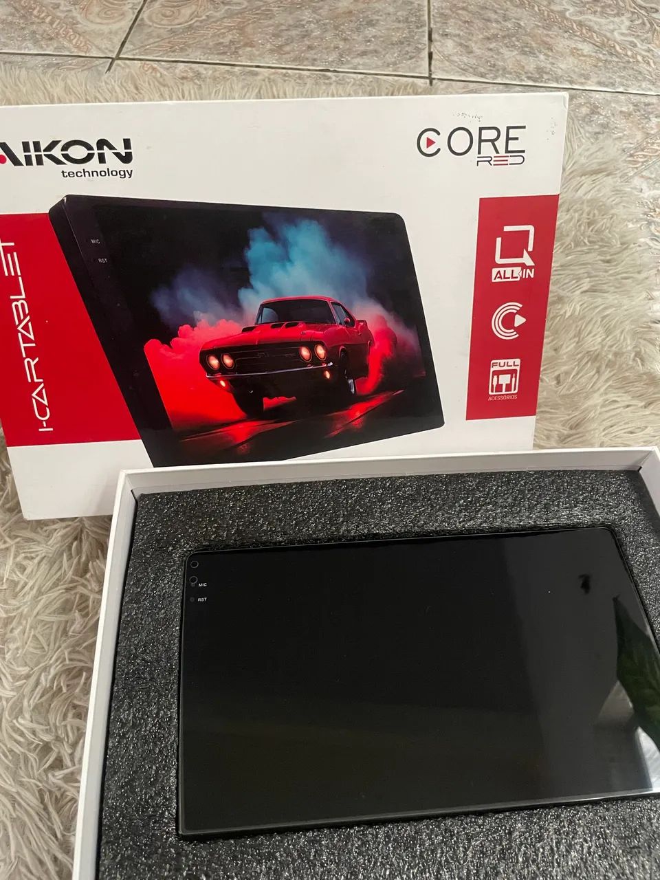 Multimídia automotiva 9pol AIKON CORE RED 