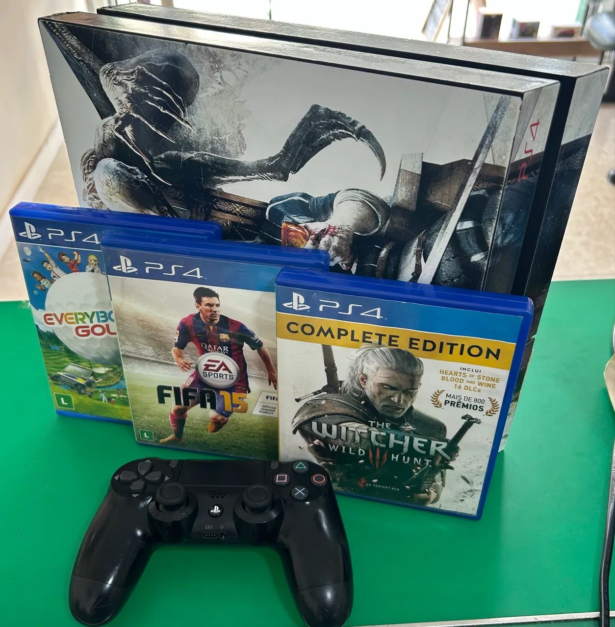PlayStation 4 - Consoles de Vídeo Game - Santo Agostinho, Volta