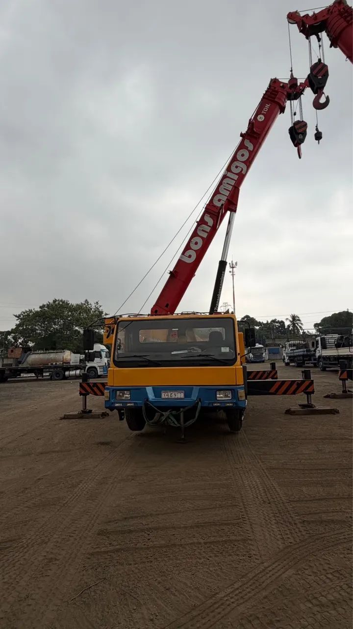Guindaste xcmg 70t e 50t - Foto 3