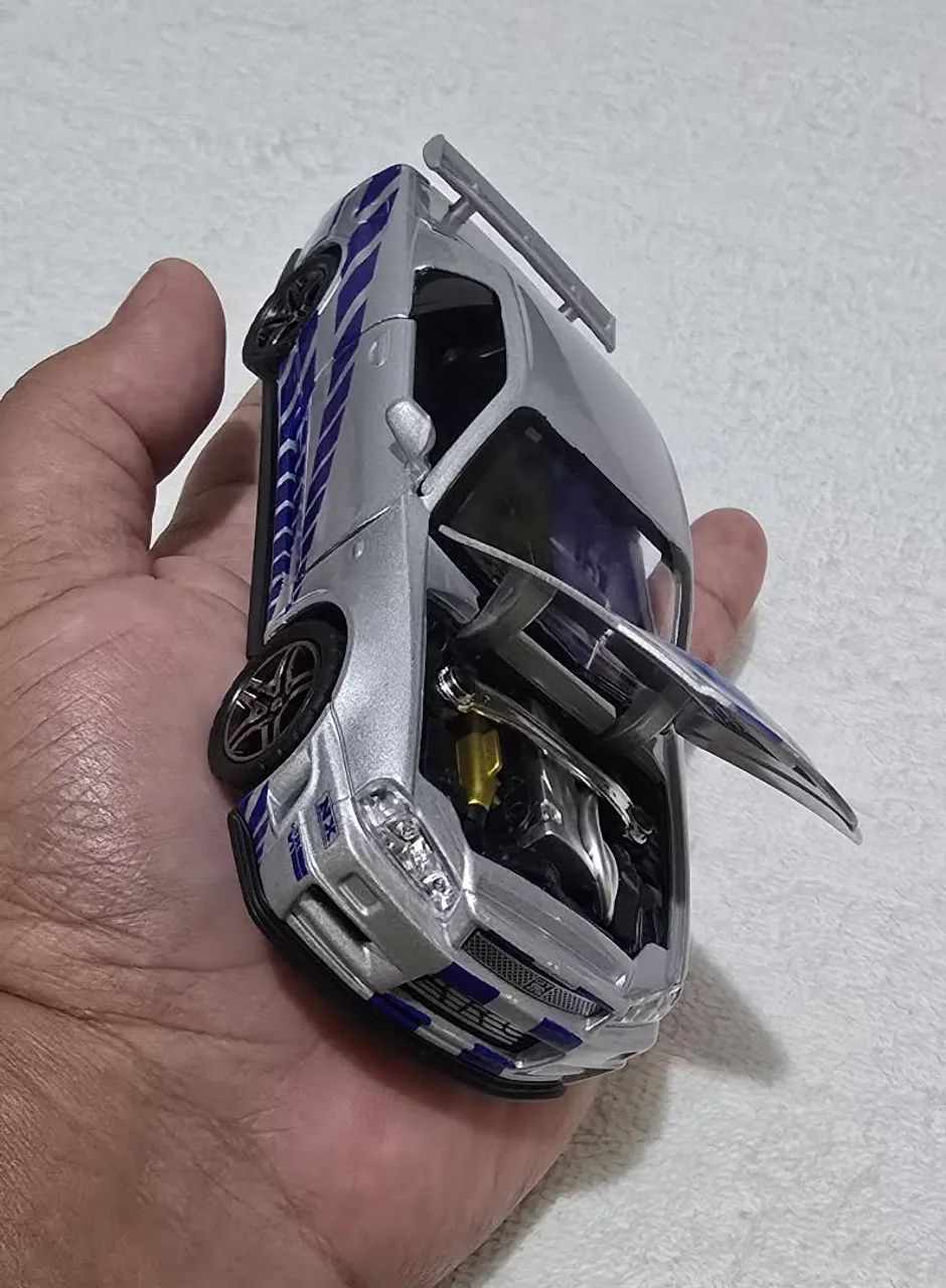 Carrinho miniatura Nissan Skyline R34 Velozes e Furiosos  - Foto 2