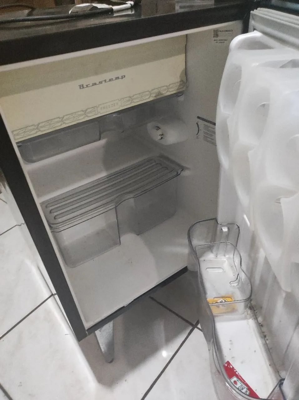 Frigobar Brastemp  - Foto 2