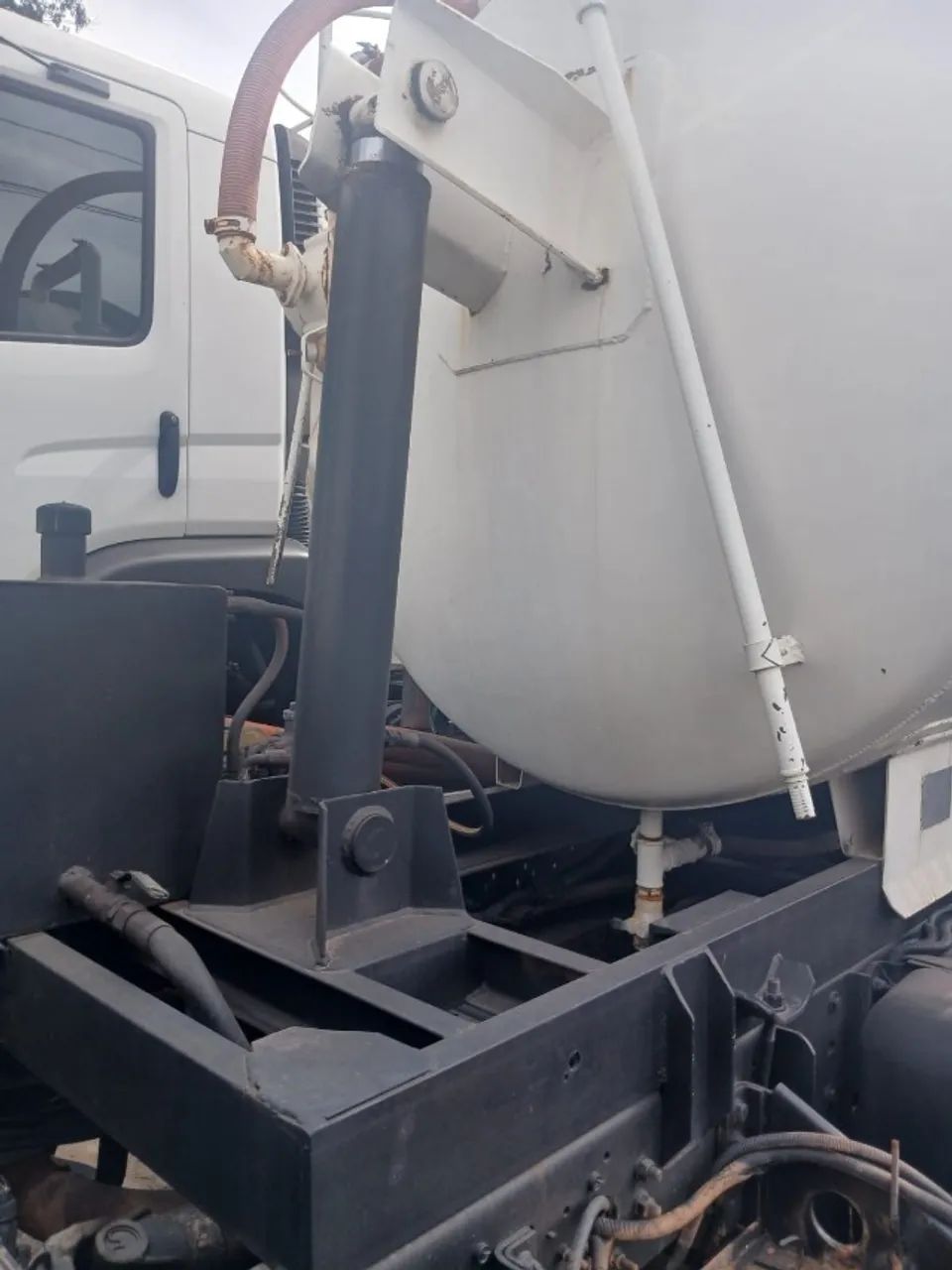 VW 15190 4X2 2015  SUCÇÃO - Foto 5