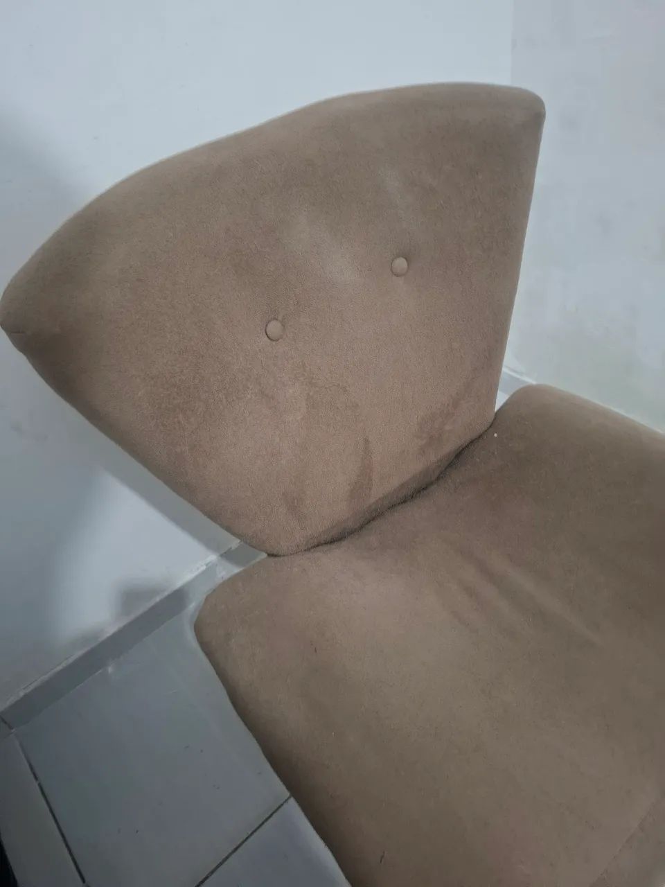 VENDE-SE 2 POLTRONAS 