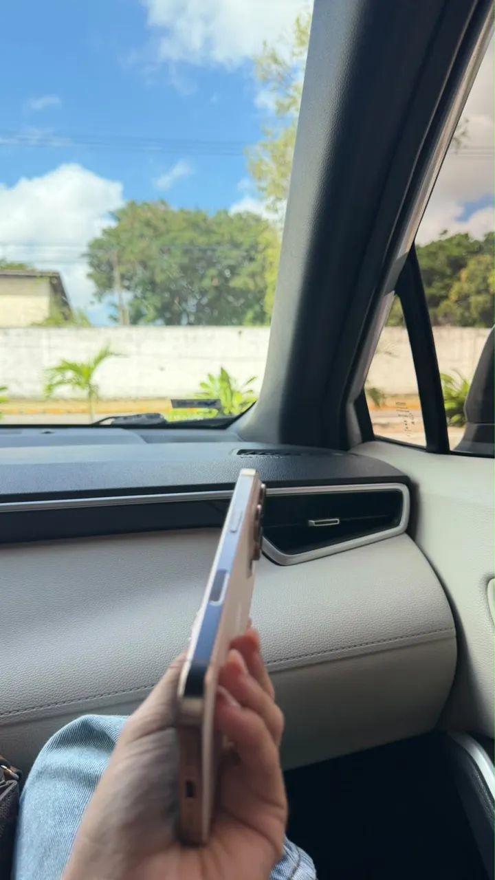 iPhone 16 Pro 256 - Foto 2