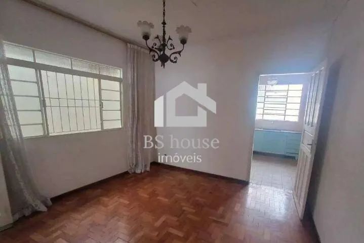 Vila Assunção - Casa Térrea para locação com 180 m² e quintal