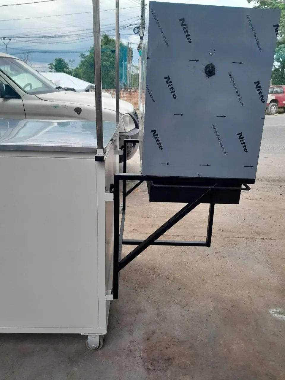 BANCA DE INOX COM CHURRASQUEIRA  - Foto 3