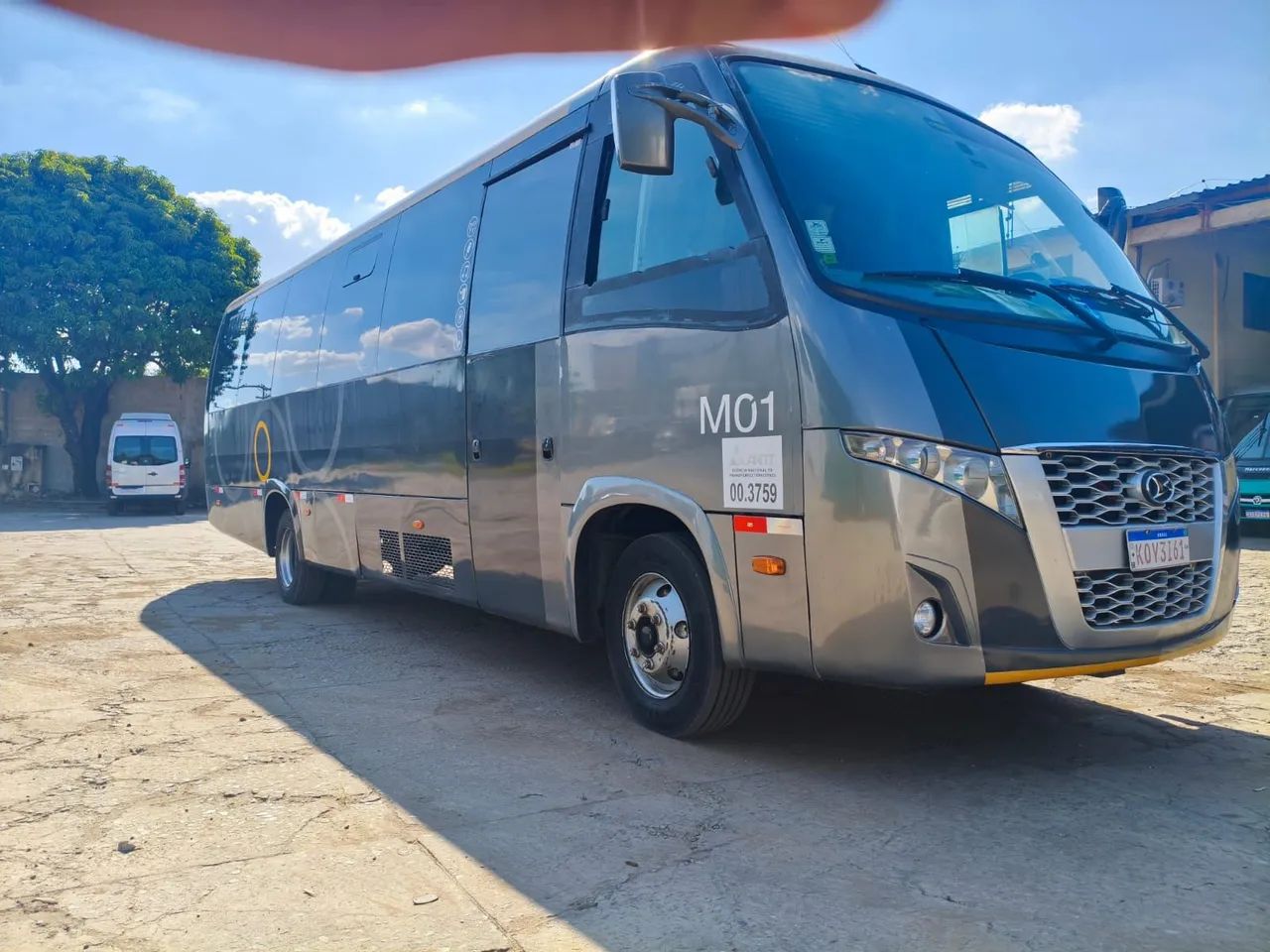 Micro-ônibus 30 lugares 