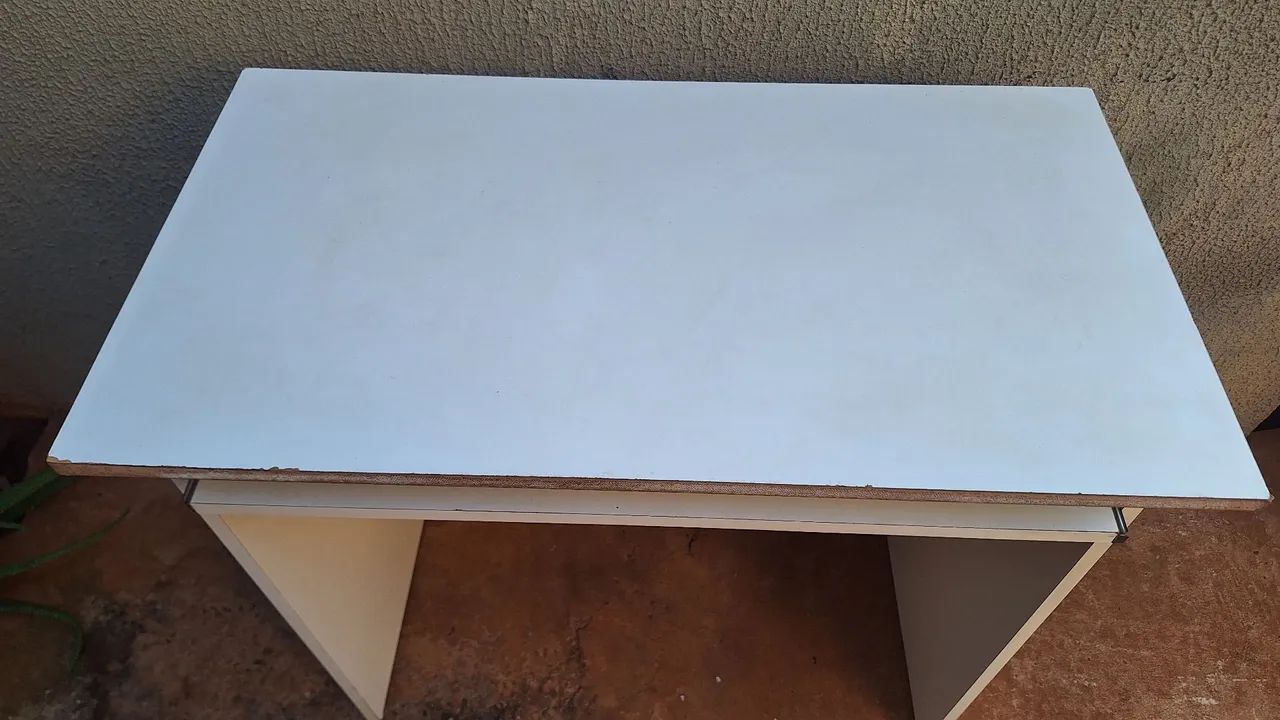 Mesa para notebook e estudos  - Foto 4