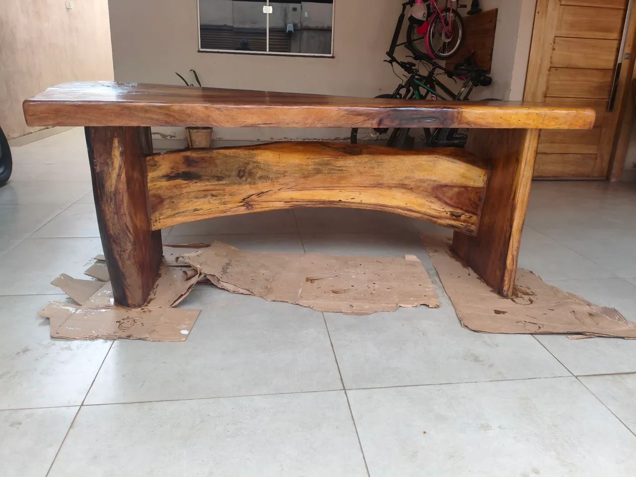 Mesa rústica 