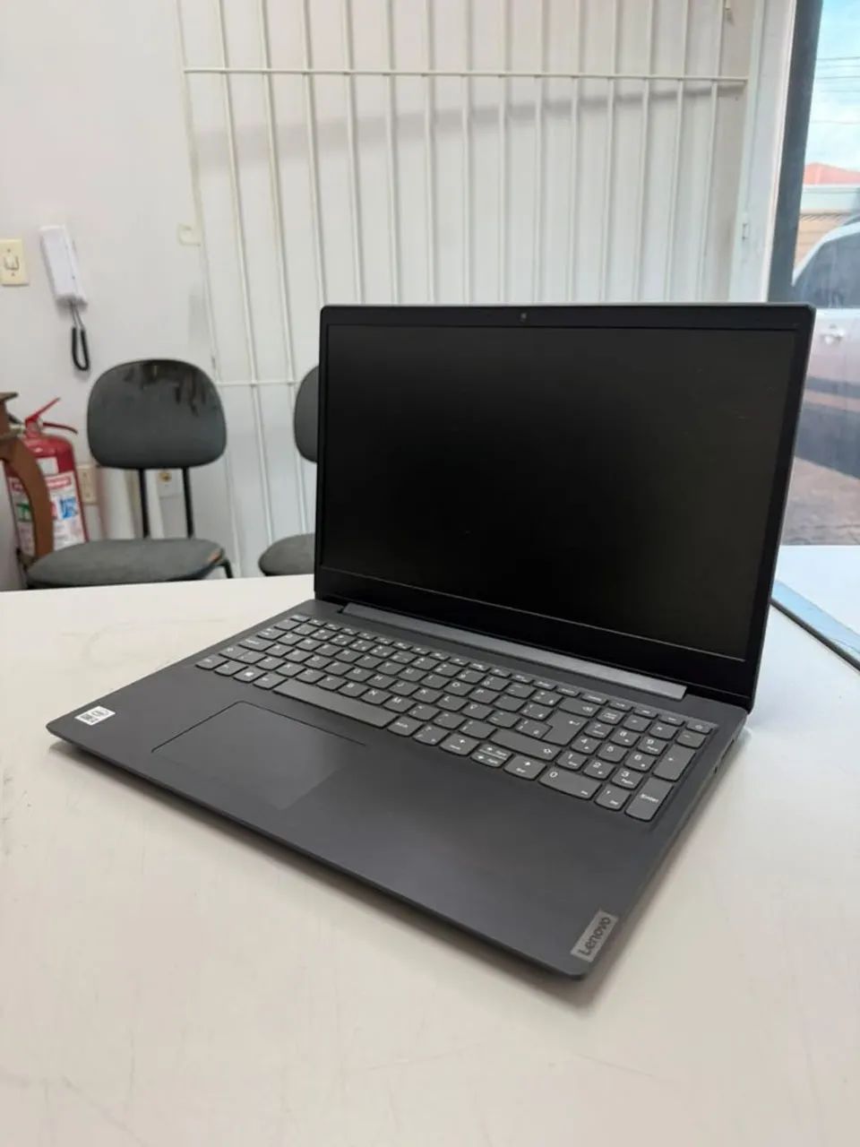 Notebook Lenovo novíssimo com nvme - Foto 4