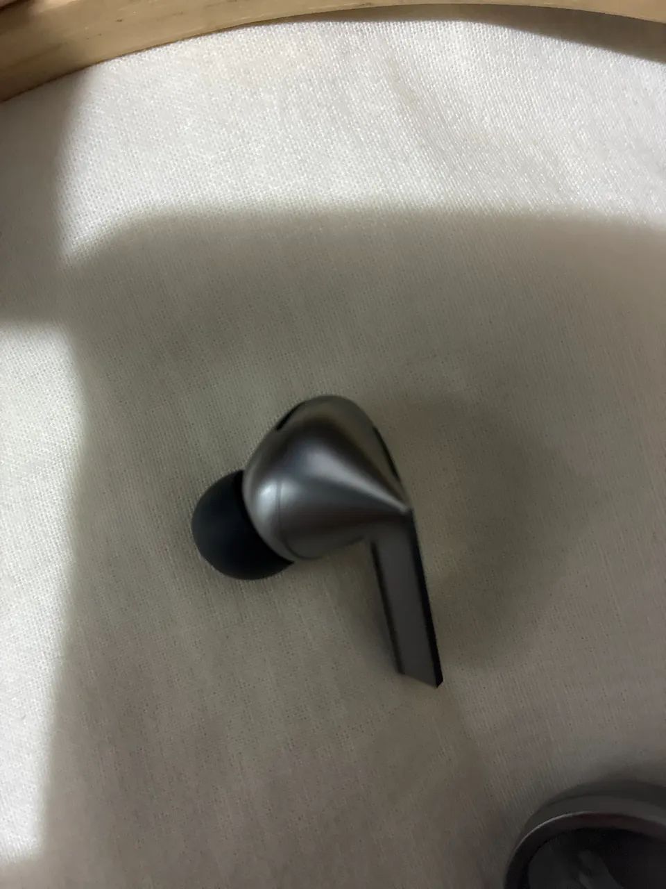 Galaxy Buds Pro3 - Apenas lado esquerdo e caixa - Foto 2