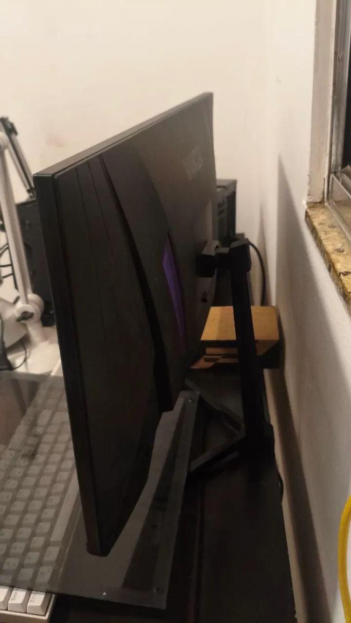 (MONITOR NOVO,tá  ZERO)Monitor 240hz , 24 polegadas, painel VA - Foto 4